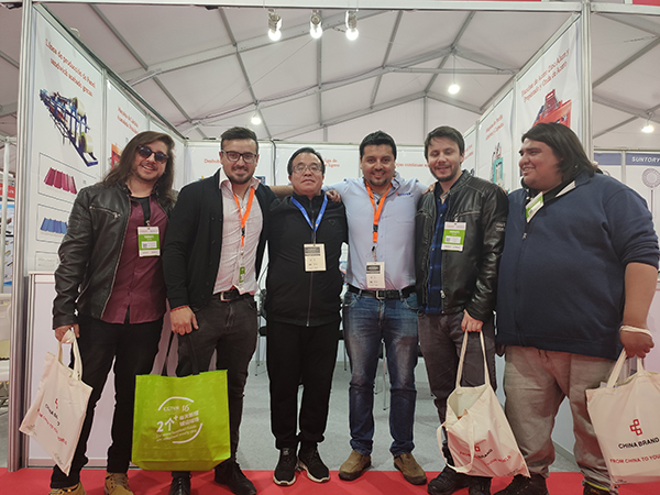 Chile's Customers come to visit our workshop